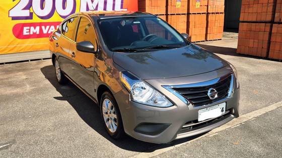 NISSAN VERSA 1.6 16V FLEX SV 4P MANUAL NISSAN VERSA 1.6 16V FLEX SV 4P MANUAL